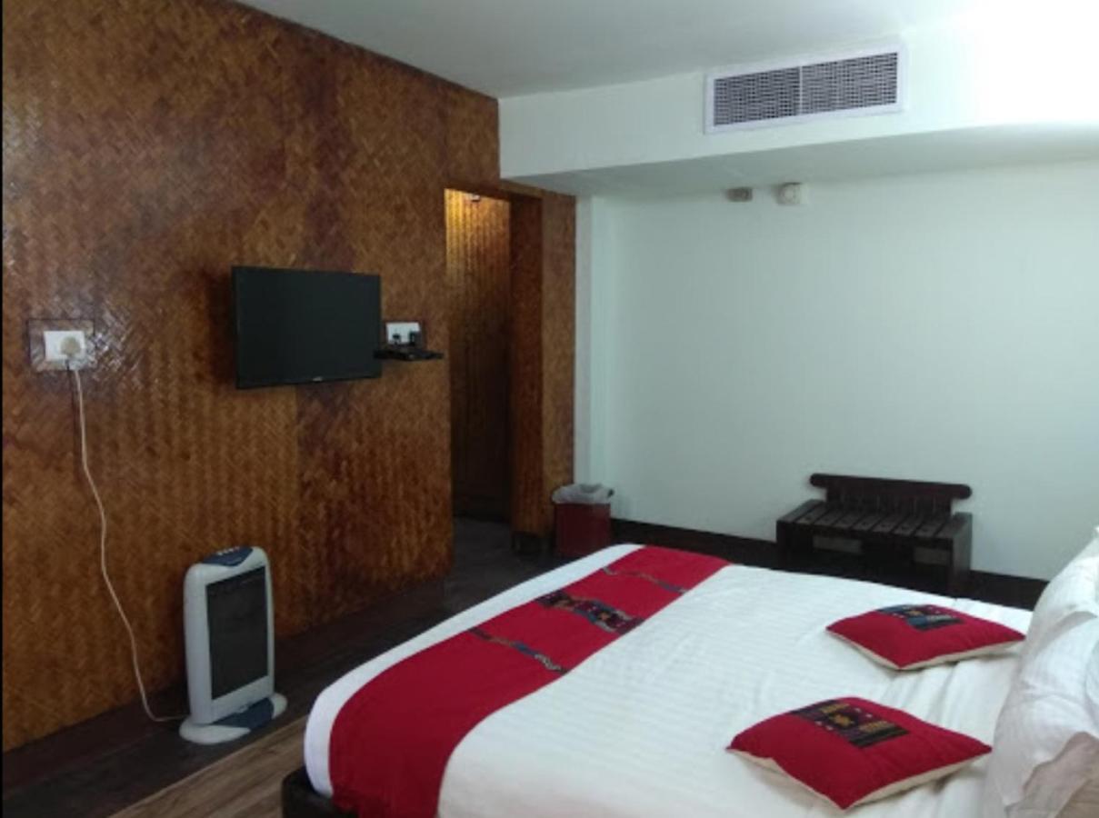 Hotel Japfu Kohima Dış mekan fotoğraf